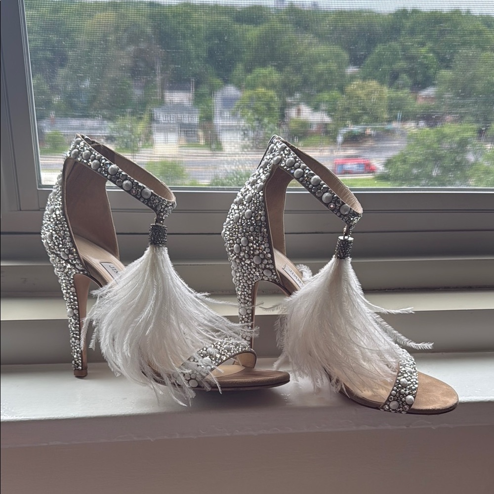 Jimmy Choo White and Tan Feather Embellished Heels